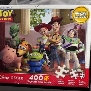 Disney Pixar Toy Story Puzzle - Red, Green, Blue
